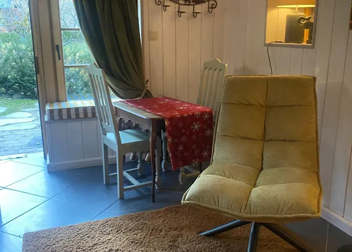 Hébergement de vacances La Maisonnette Des Hêtres Rouges *